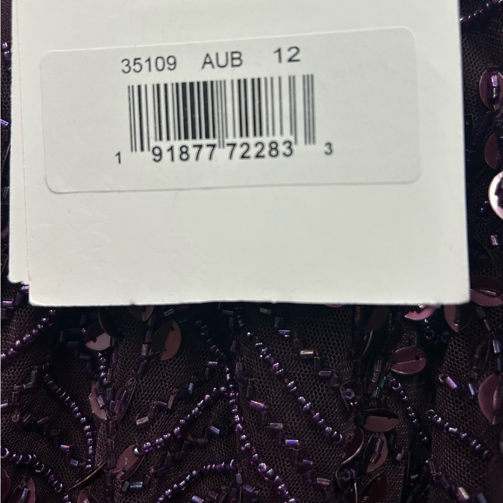 Mac Duggal 35109 NWT Embellished Flutter Sleeve Gown - Picture 12 of 14
